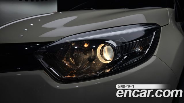 Renault Korea QM3 2015 — photo 8