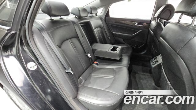 Hyundai Sonata 2015 — photo 11