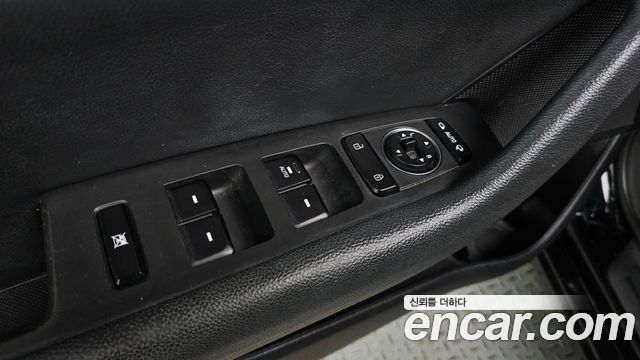 Hyundai Sonata 2015 — photo 17
