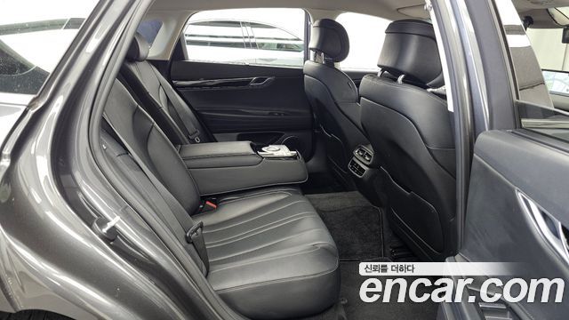 Genesis G80 2021 — photo 12