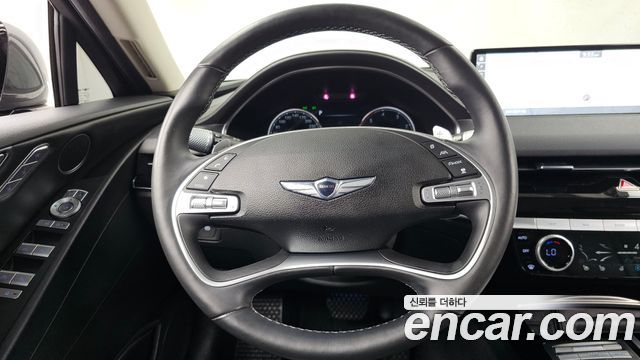 Genesis G80 2021 — photo 13
