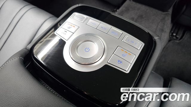Genesis G80 2021 — photo 19