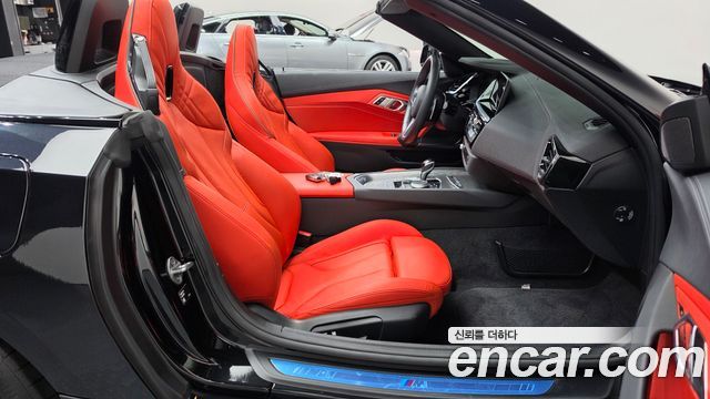 BMW Z4 2025 — photo 16