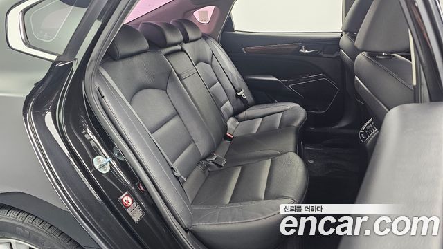 Kia K7 2017 — photo 17