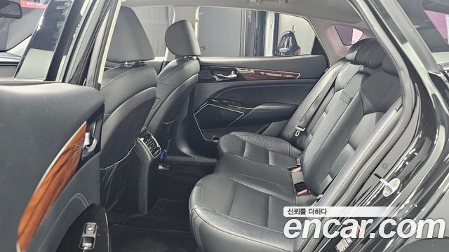 Kia K7 2017 — photo 18