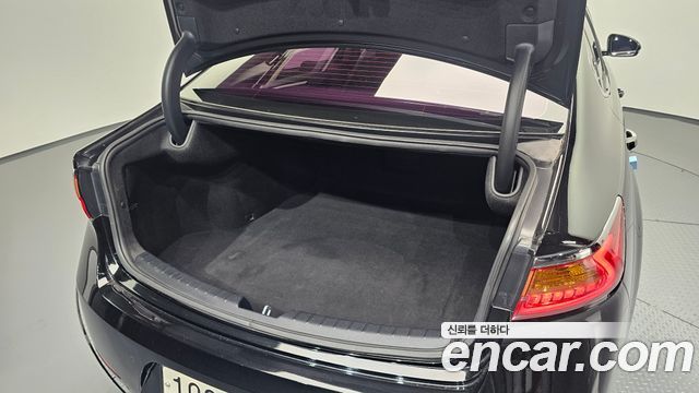 Kia K7 2017 — photo 30