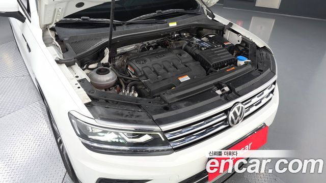 Volkswagen Tiguan 2018 — photo 6