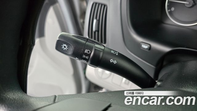 Hyundai Starex 2018 — photo 17