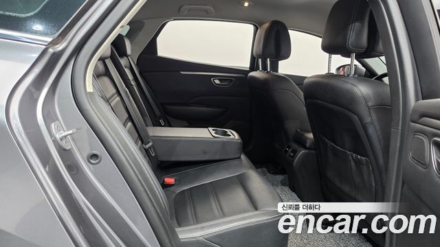 Renault Korea SM6 2023 — photo 17