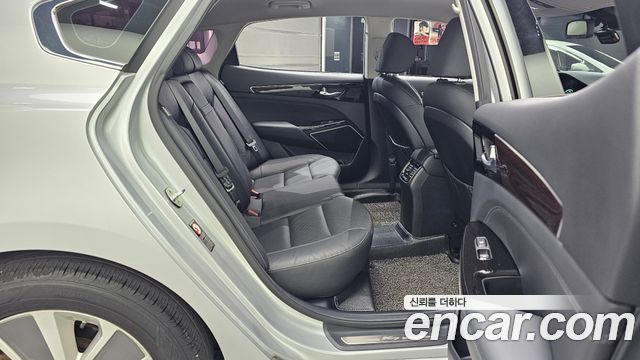 Kia K7 2017 — photo 12