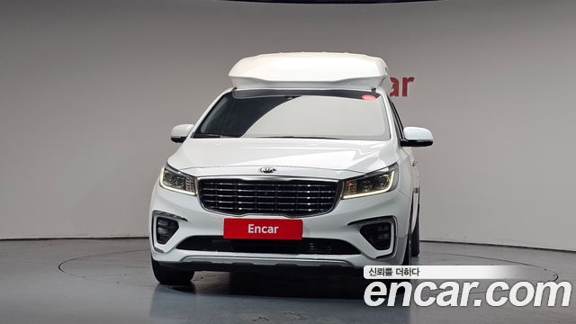 Kia Canival 2019 — photo 3