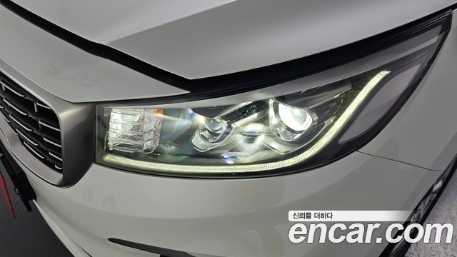 Kia Canival 2019 — photo 8