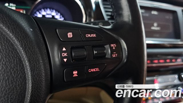 Kia Canival 2019 — photo 30