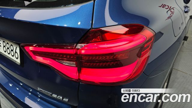 BMW X3 2019 — photo 9