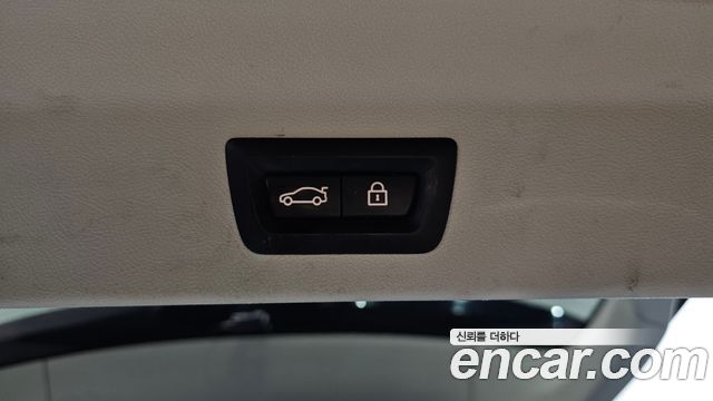 BMW X3 2019 — photo 31
