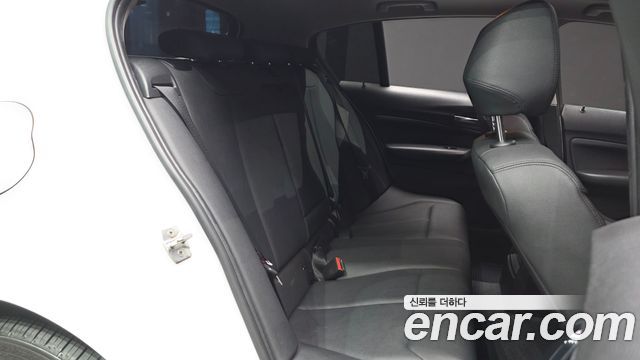 BMW 1-Series 2014 — photo 12