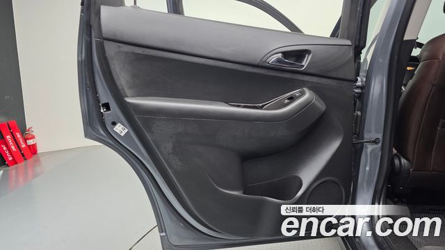 Chevrolet Korea Orlando 2016 — photo 15