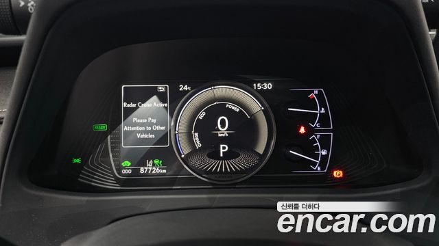 Lexus UX 2019 — photo 11