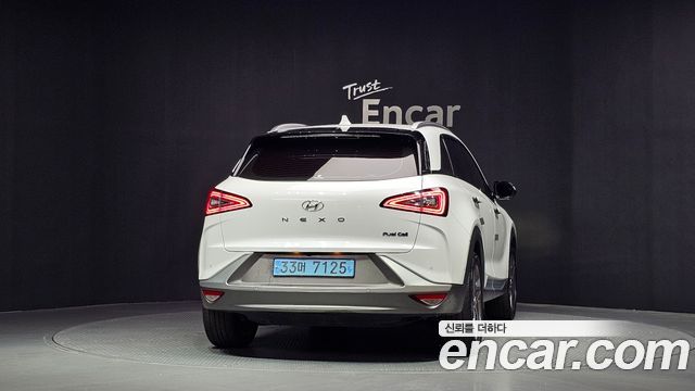 Hyundai Nexo 2023 — photo 4