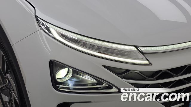 Hyundai Nexo 2023 — photo 8