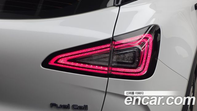 Hyundai Nexo 2023 — photo 9