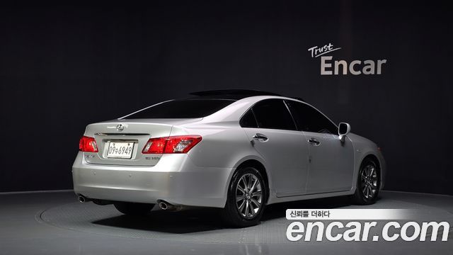 Lexus ES 2009 — photo 2