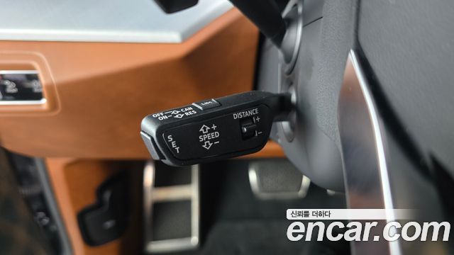 Lamborghini Urus 2020 — photo 26