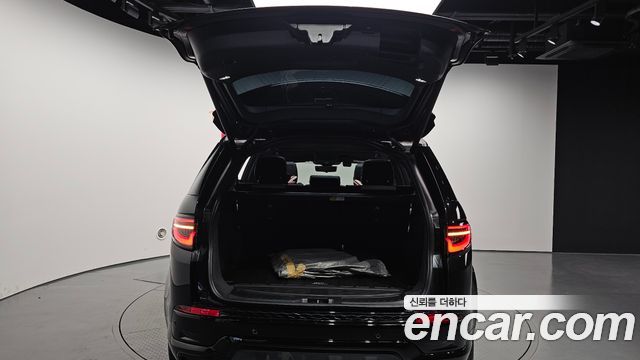 Land Rover Discovery Sport 2024 — photo 27