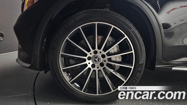 Mercedes-Benz GLC-Class 2019 — photo 5