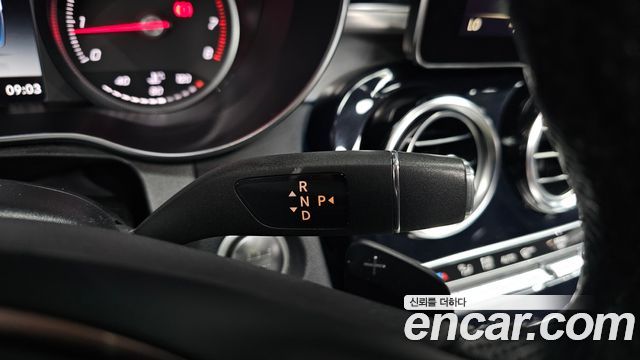 Mercedes-Benz GLC-Class 2019 — photo 12
