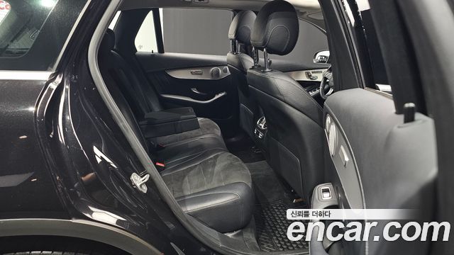 Mercedes-Benz GLC-Class 2019 — photo 17