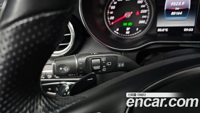 Mercedes-Benz GLC-Class 2019 — photo 30