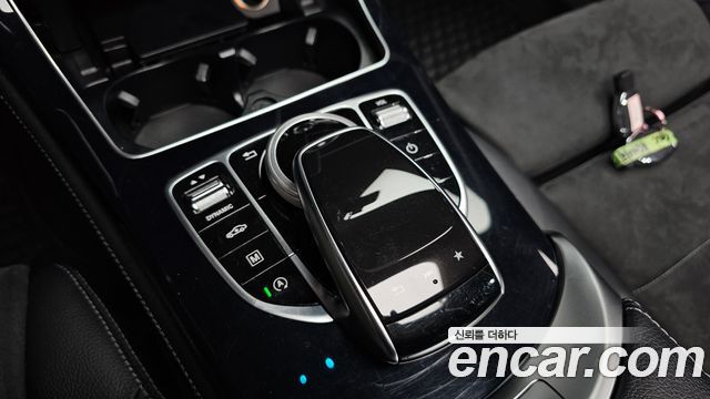 Mercedes-Benz GLC-Class 2019 — photo 33
