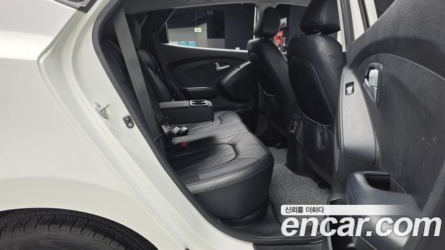 Hyundai Tucson 2014 — photo 12