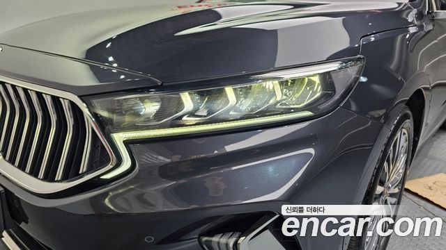 Kia K7 2020 — photo 8