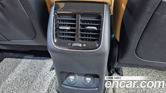 Kia K7 2020 — photo 30