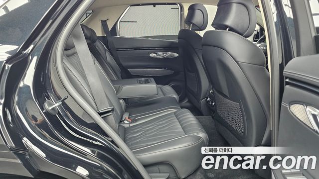 Genesis GV70 2024 — photo 17