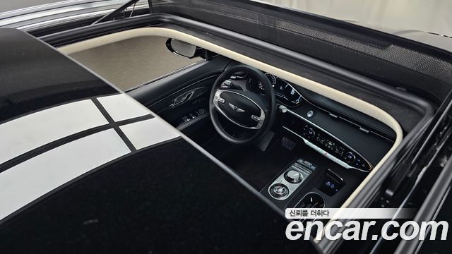 Genesis GV70 2024 — photo 25