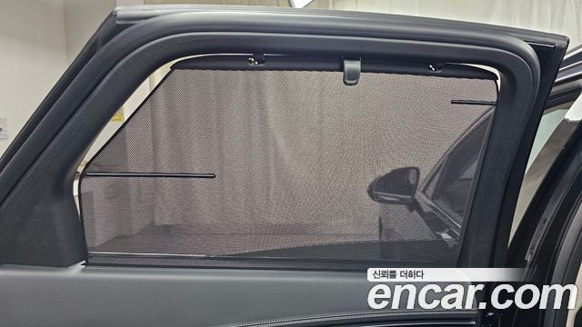 Genesis GV70 2024 — photo 29