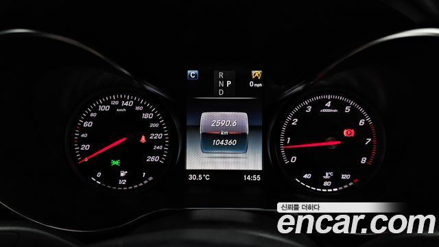 Mercedes-Benz C-Class 2018 — photo 11