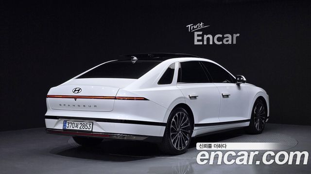 Hyundai Grandeur 2023 — photo 2