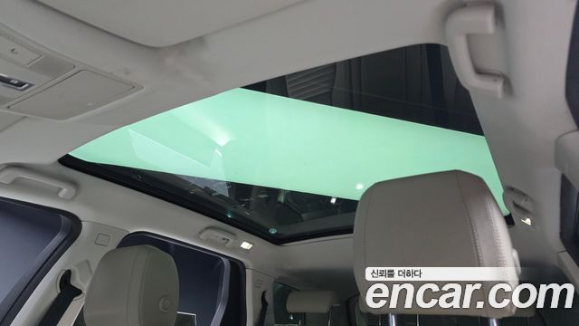Land Rover Discovery Sport 2020 — photo 18