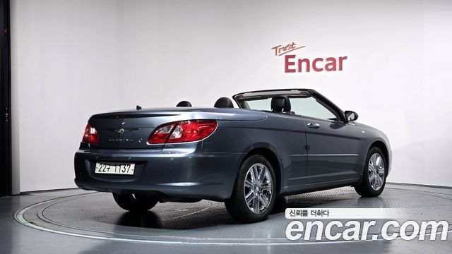 Chrysler Sebring 2010 — photo 2