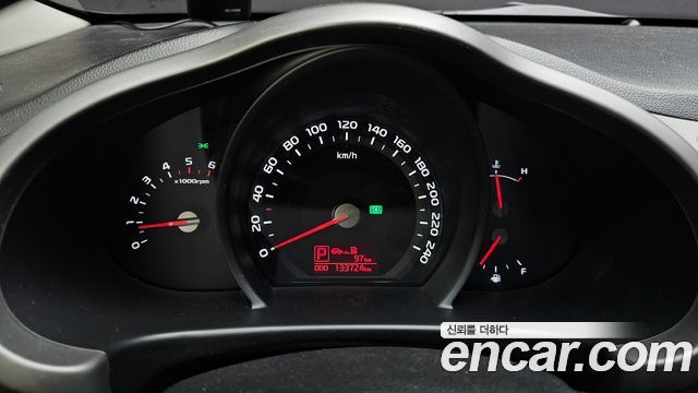 Kia Sportage 2014 — photo 8