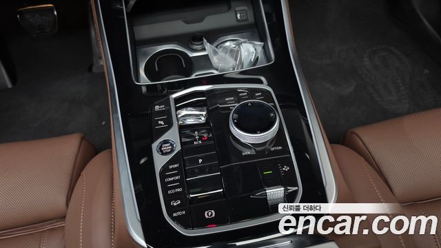 BMW X5 2025 — photo 12