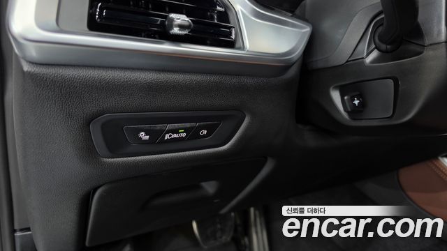 BMW X5 2025 — photo 26