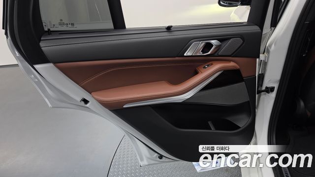 BMW X5 2025 — photo 15