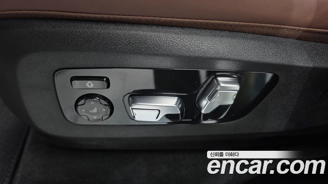 BMW X5 2025 — photo 30
