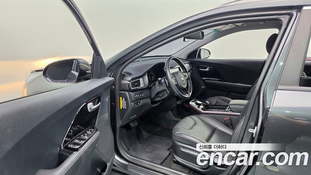 Kia Niro 2021 — photo 13