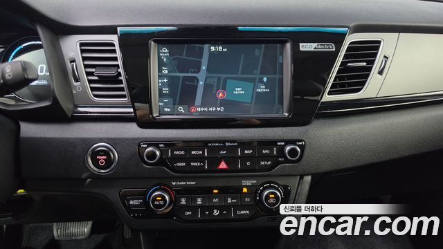 Kia Niro 2021 — photo 18